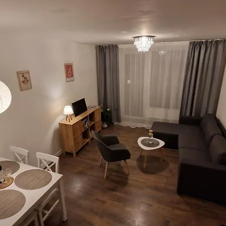 Horvi アパート *